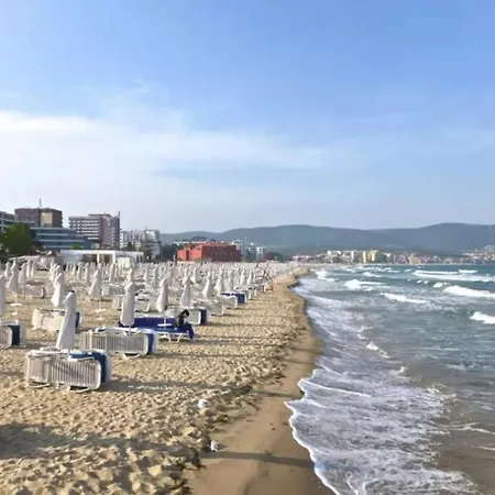 Balkan Breeze 29 Studio Napospart
